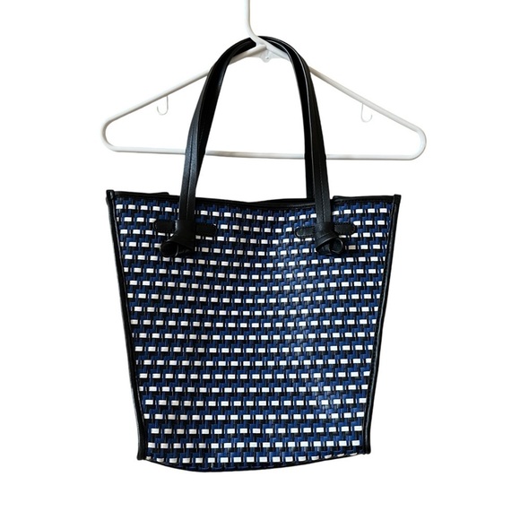 J MCLAUGHLIN LUCILLE HANDBAG DBL HANDLES MAGNET CLOSURE INNER POCKET COLORBLOCK - Picture 3 of 13